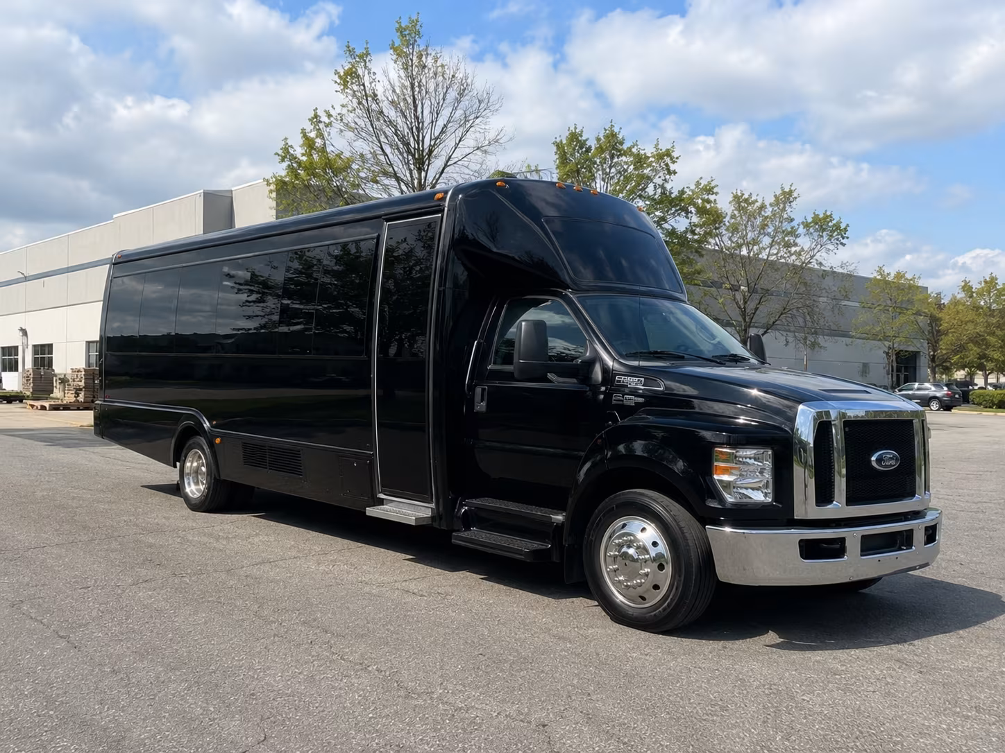Manhattan Winery Tour & Pub Crawl Transportation party bus exterior