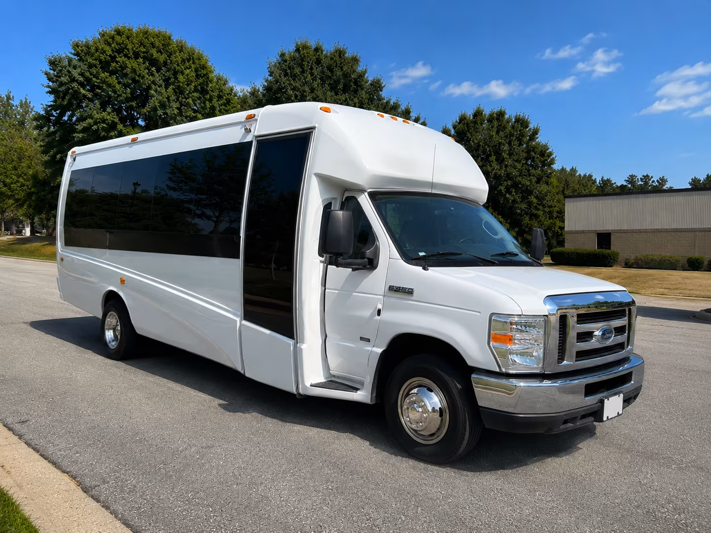 Queens Airport Shuttles & Transportation